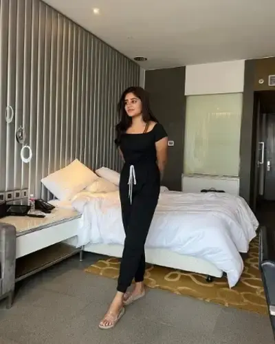 Call Girls Ara Cash On Delivery